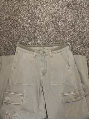 American Eagle Stretch Cargo Pants in Light Olive